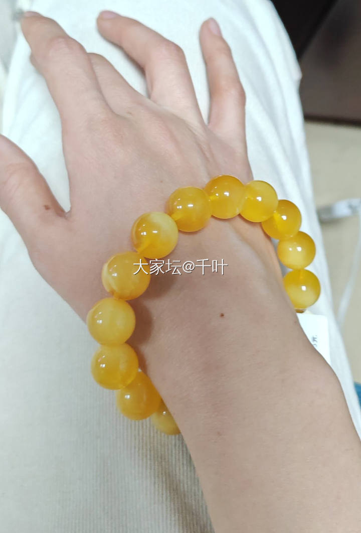 全新焦皮料蜜蜡手串_琥珀蜜蜡