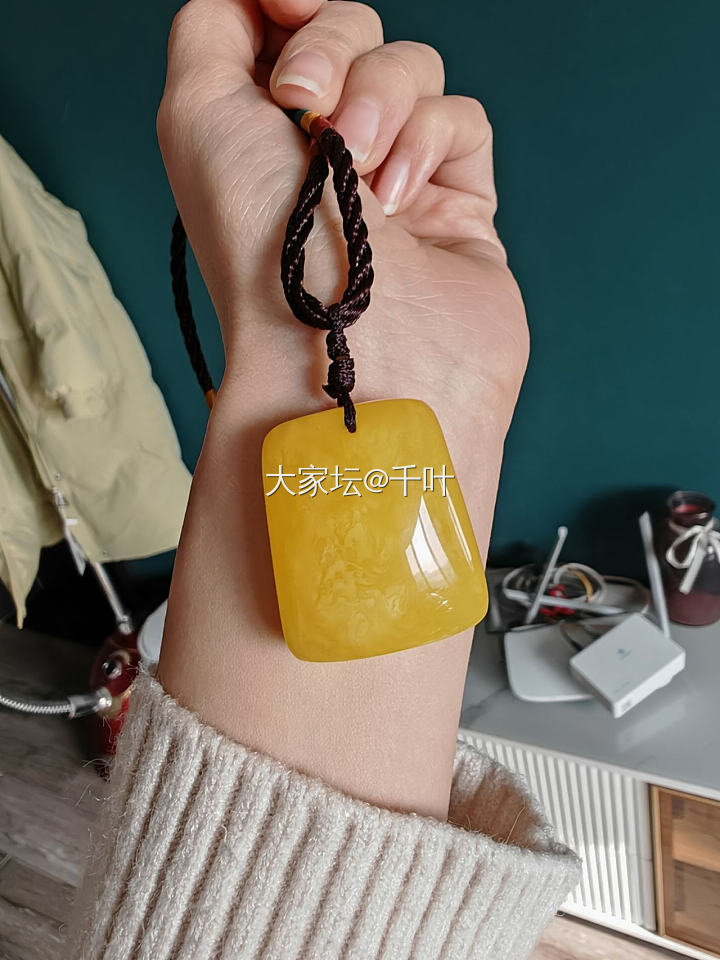 全新焦皮料蜜蜡手串_琥珀蜜蜡