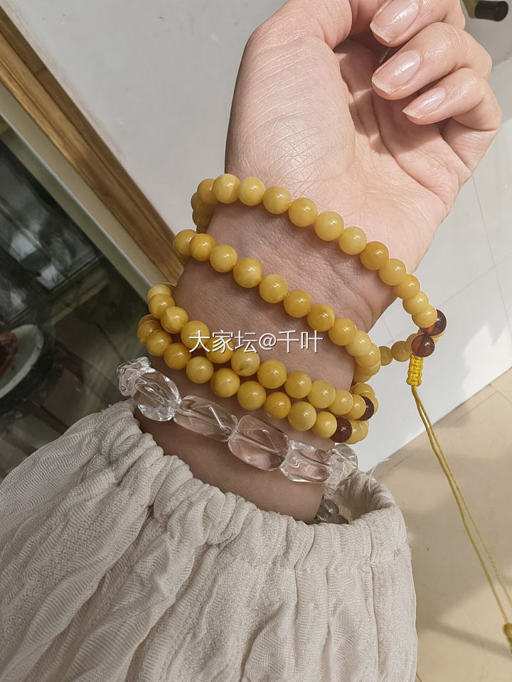全新焦皮料蜜蜡手串_琥珀蜜蜡
