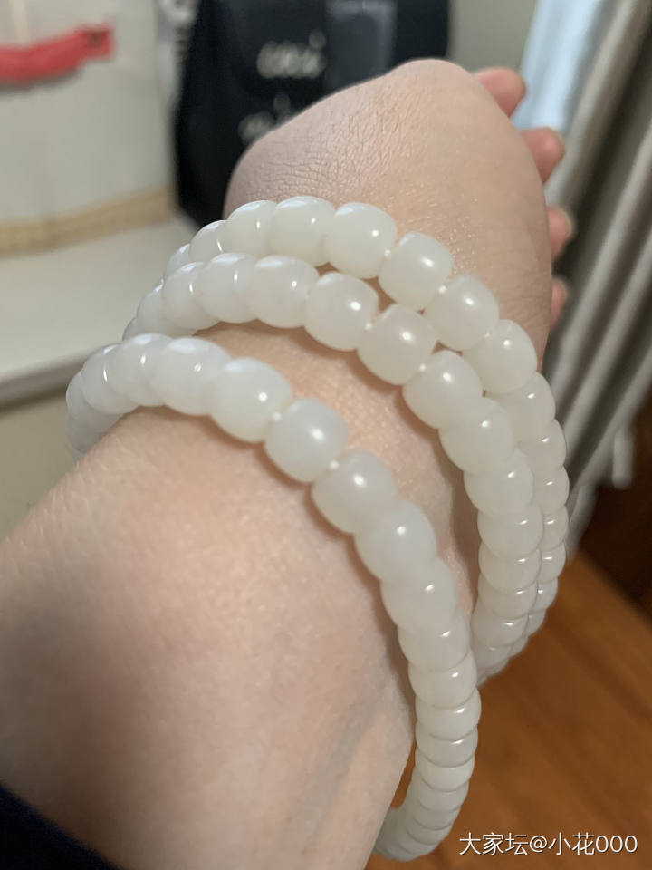 出一串老型长串_和田玉