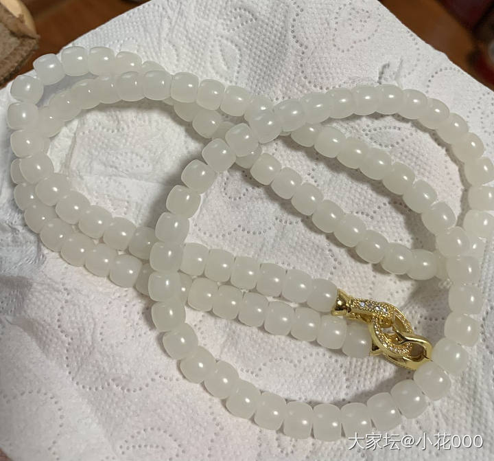 出一串老型长串_和田玉