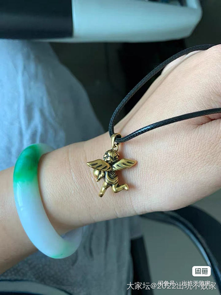 出些金子和翡翠等_金