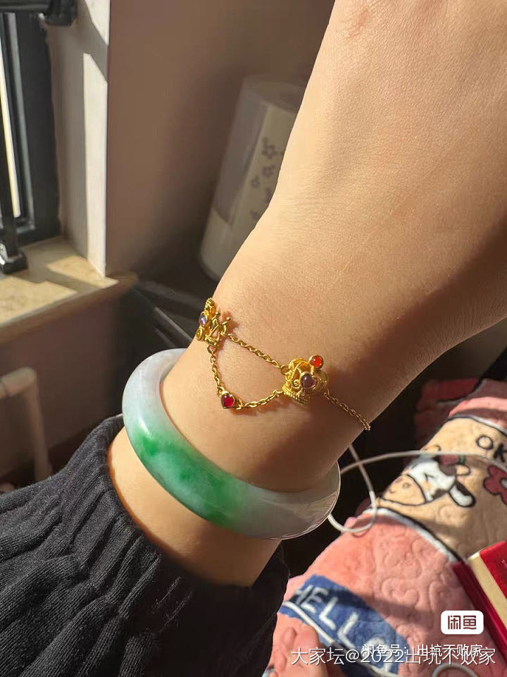 出些金子和翡翠等_金