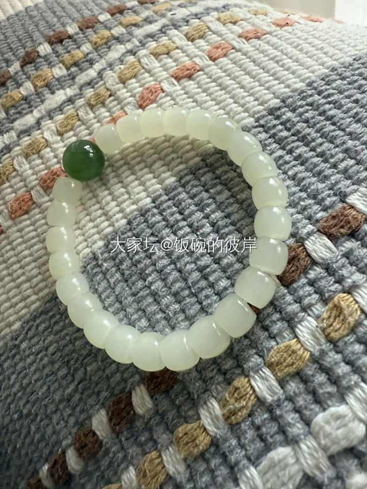 佛系出个和田玉手串_和田玉