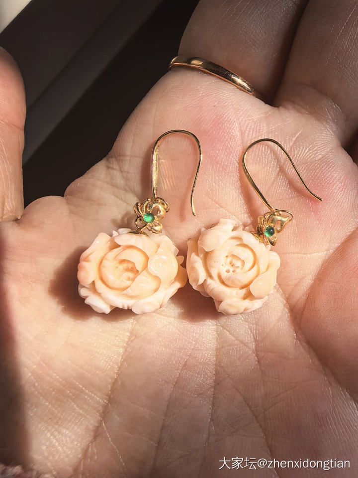 按金价出18K王同学耳钉_金