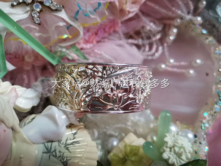 百年宝诚品牌银镯 花丝，镂空，浮雕工艺_银