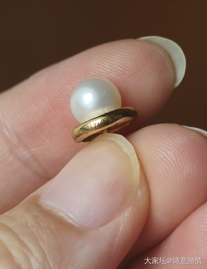 全新全套六福珠宝18K金珍珠钻石耳钉_金