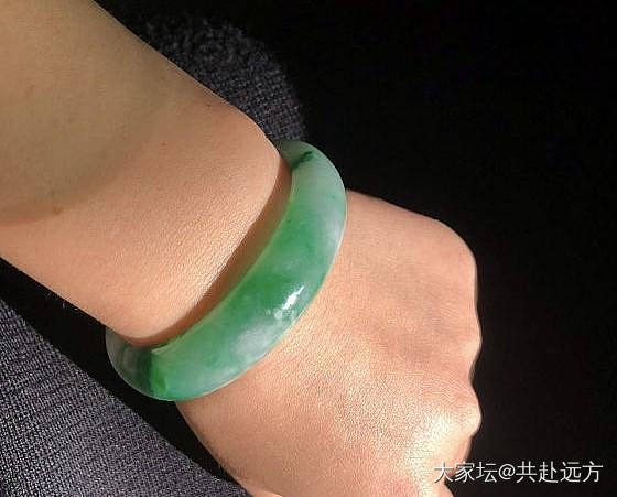 54.5平安镯急出_翡翠