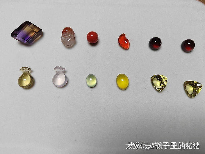 一些裸石，都带证书_翡翠