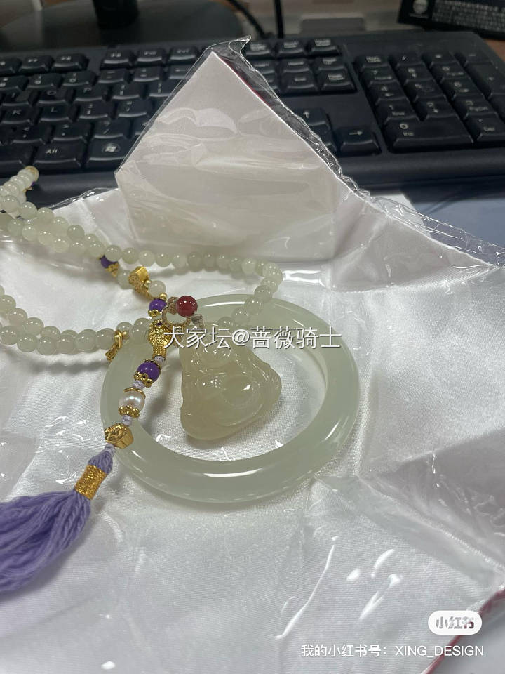 百位数出观山闲置青海蜂蜜水佛公吊坠挂件_和田玉