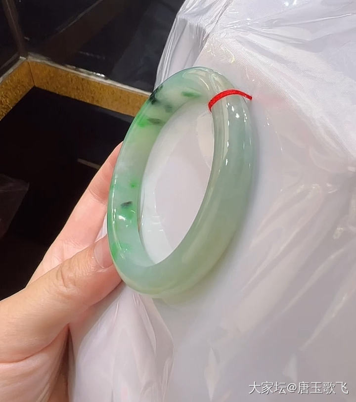 52的飘美绿_翡翠