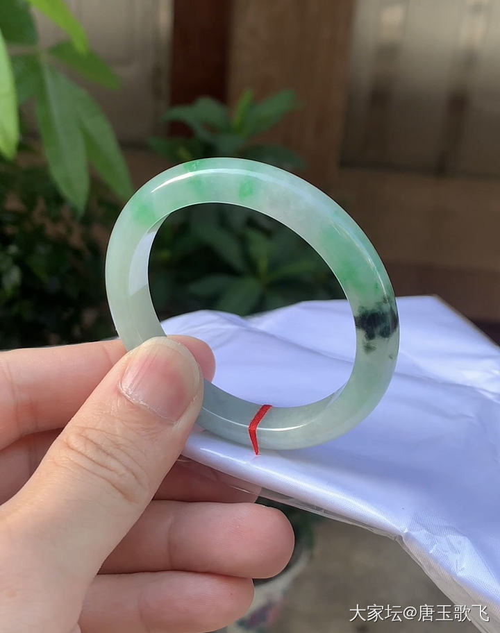 52的飘美绿_翡翠