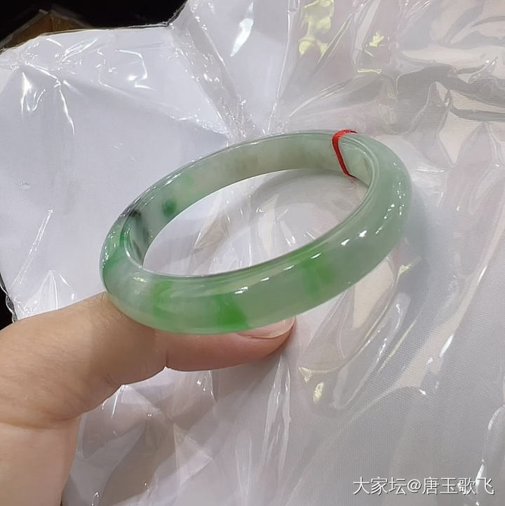 52的飘美绿_翡翠