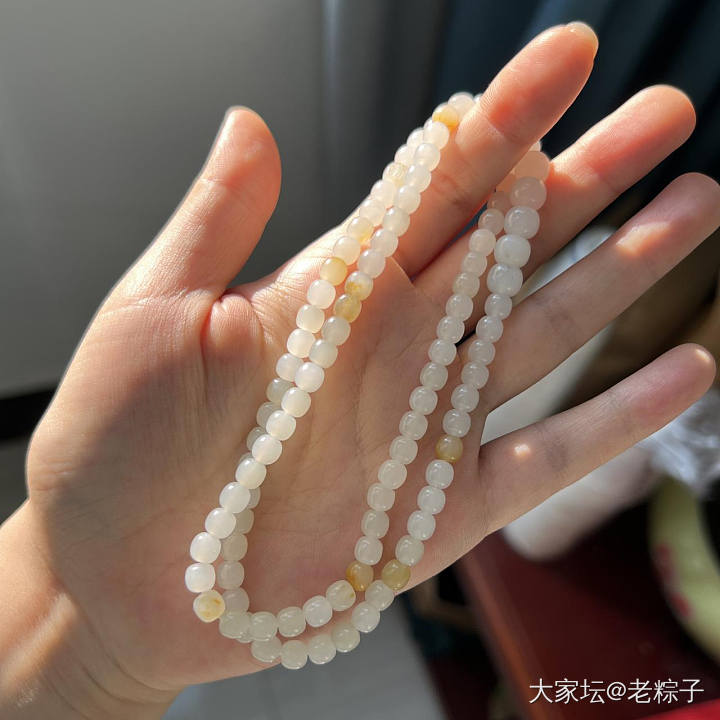 油豆豆新疆和田玉多圈籽料手串_和田玉