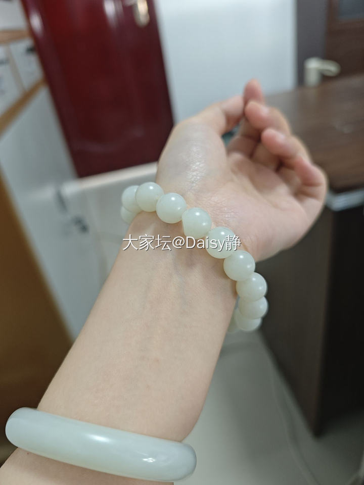 不可说料子和田玉手串_和田玉