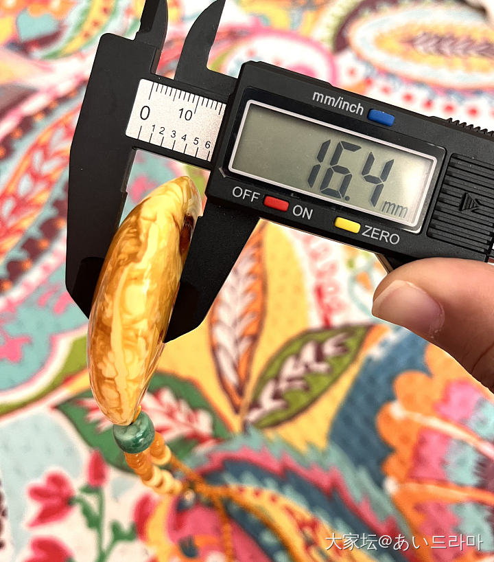 试出自留宝贝_琥珀蜜蜡