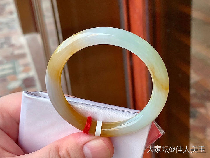 佳人美玉冰种黄翡圆条手镯圈口51.5_翡翠