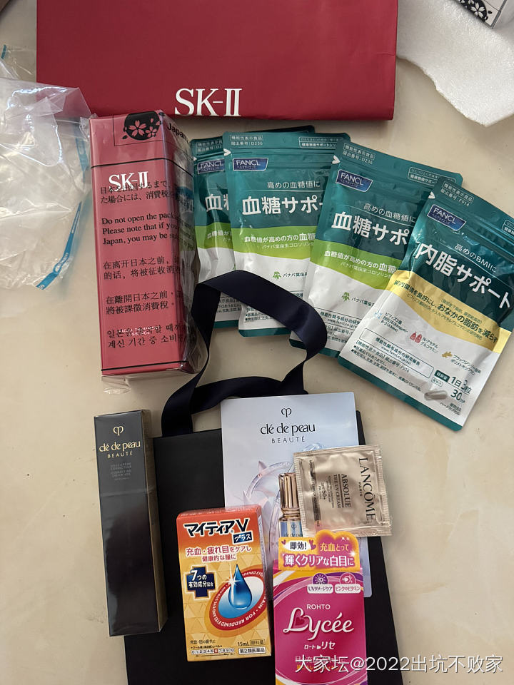 国外回来出点现货，出神仙水套、香奈儿、Lv包包等lelabo香水_品味