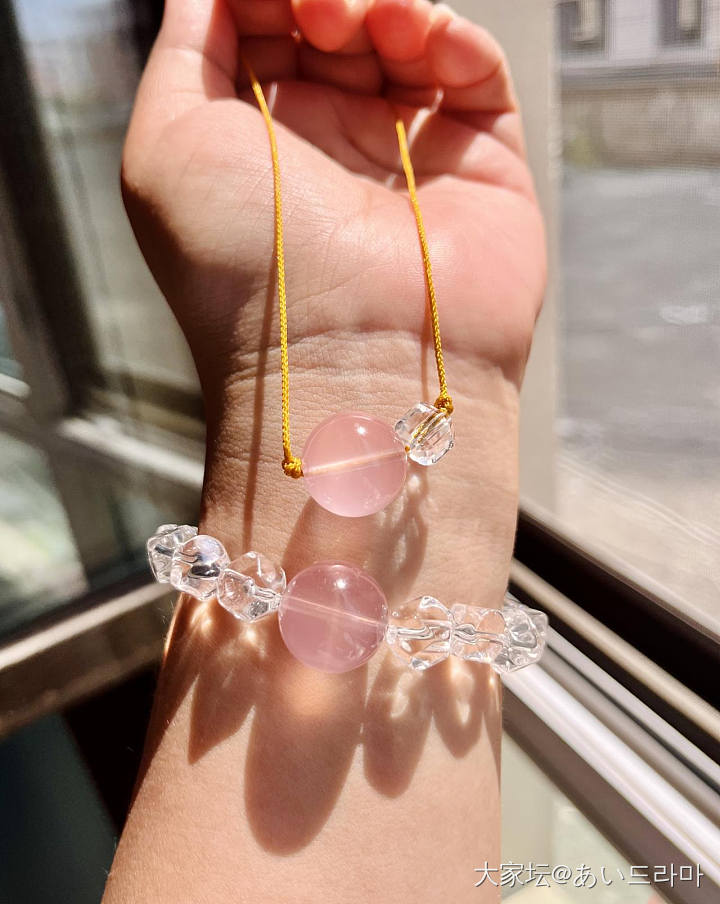 白➕粉水晶手串一套_名贵宝石