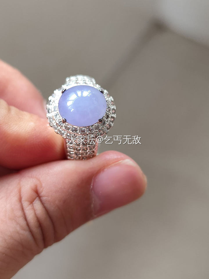 阴天 带铜拖翡翠戒面 紫罗兰 绿货都有喜欢的来，会分别上图_翡翠