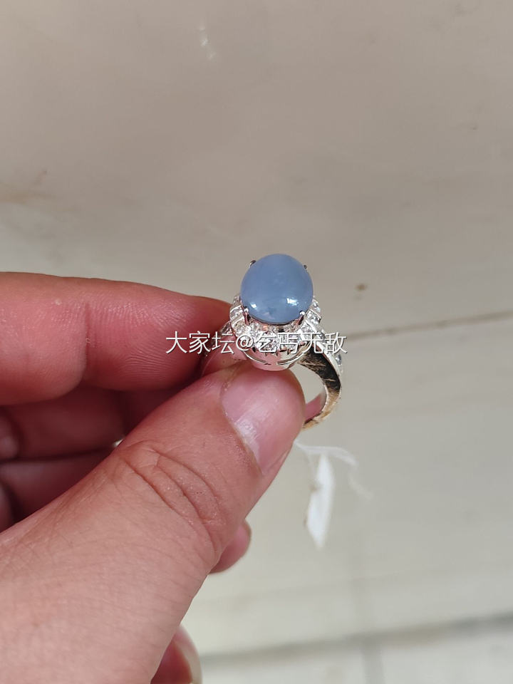 阴天 带铜拖翡翠戒面 紫罗兰 绿货都有喜欢的来，会分别上图_翡翠