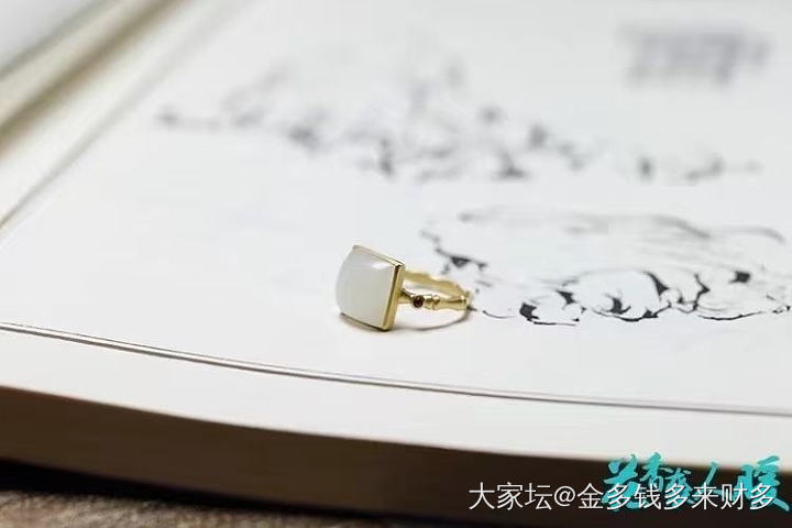 花香袭人暖籽料戒指，_和田玉