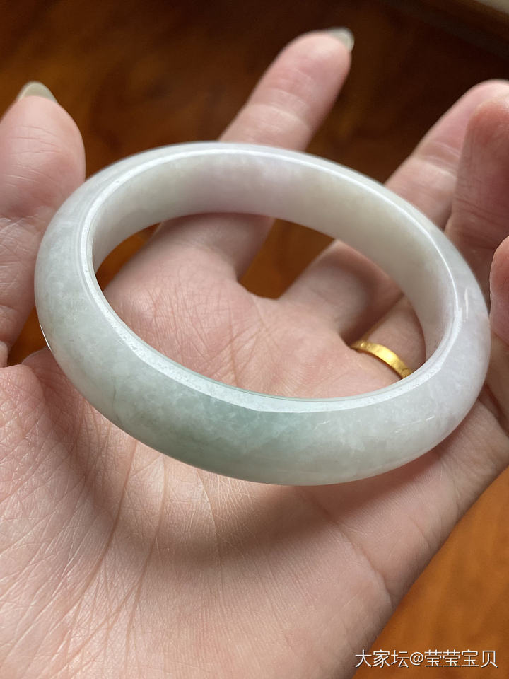 入门镯翡翠 A 货_翡翠