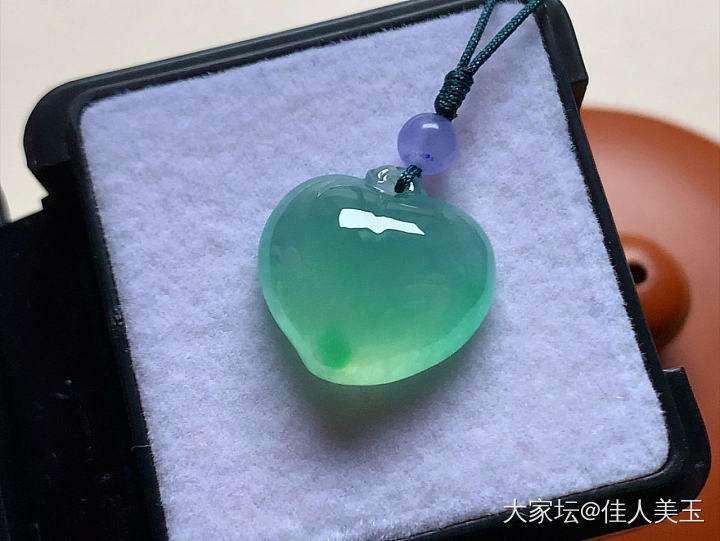 佳人美玉高冰种甜绿桃子_翡翠