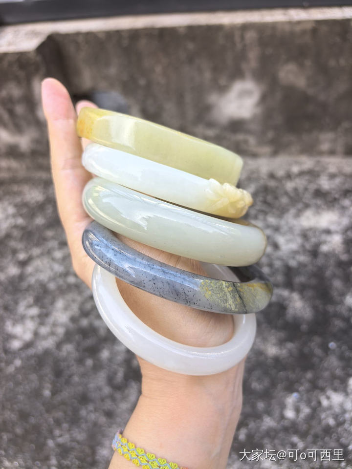 做个要出镯子的集合_和田玉