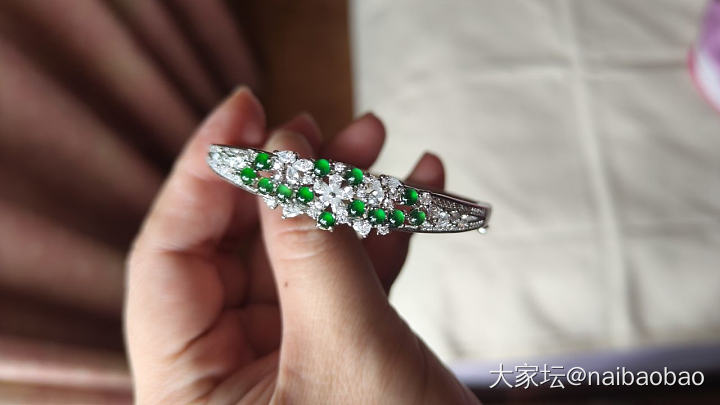 天然缅甸A货翡翠手链_翡翠