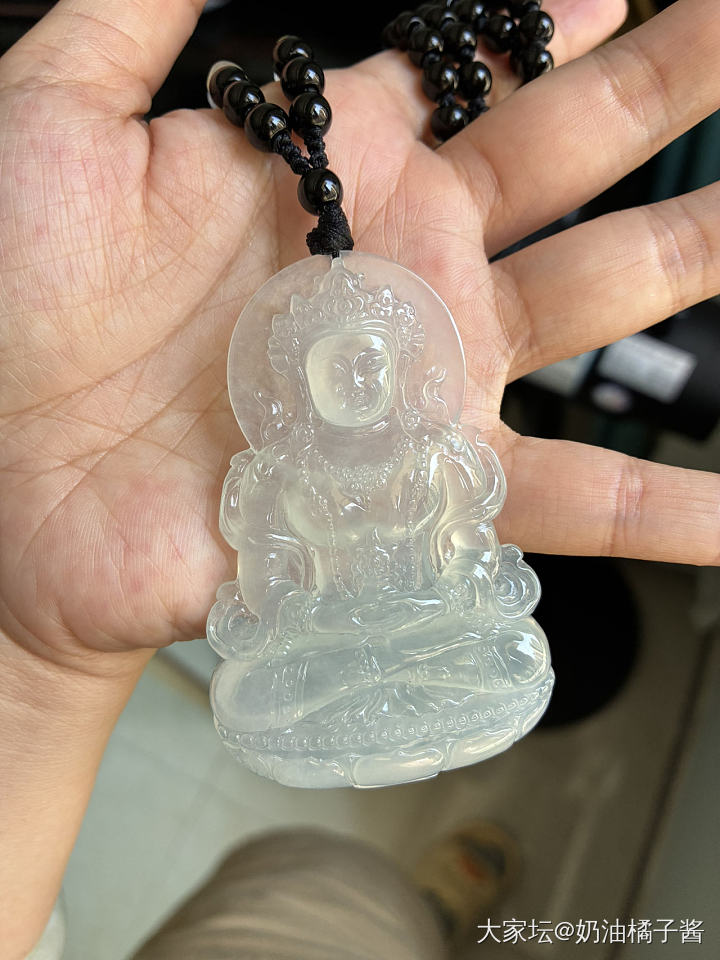 天然翡翠冰种度母_翡翠