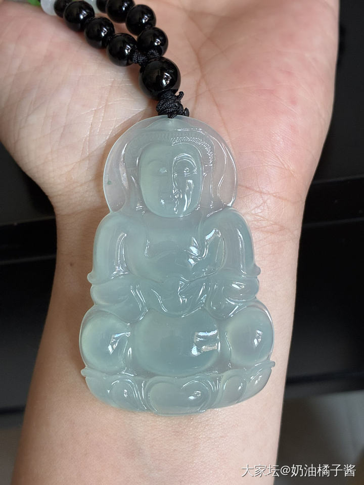 天然翡翠冰晴观音_翡翠