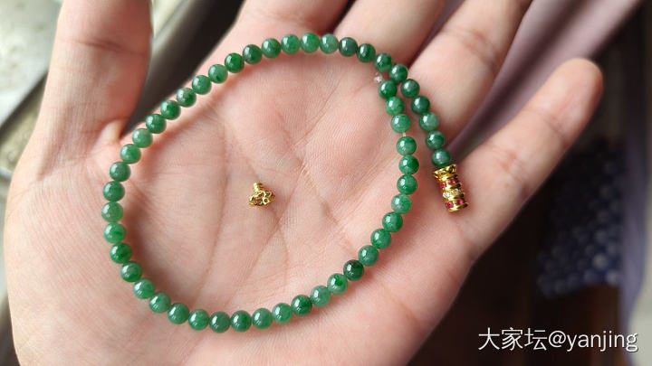 天然缅甸A翡翠手串和耳钉_翡翠