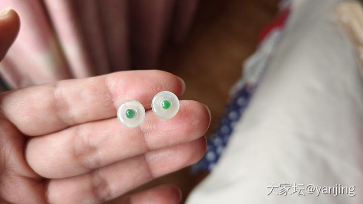 天然缅甸A翡翠手串和耳钉_翡翠