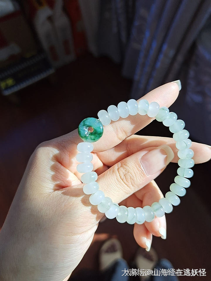 翡翠小扣子手串_玉石