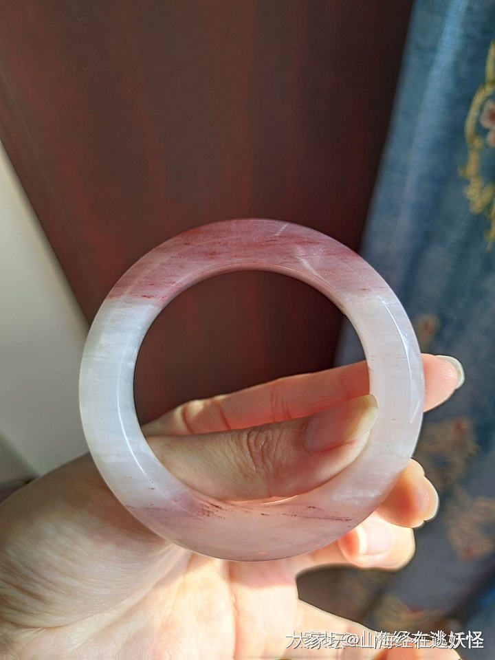 金丝玉手镯_玉石