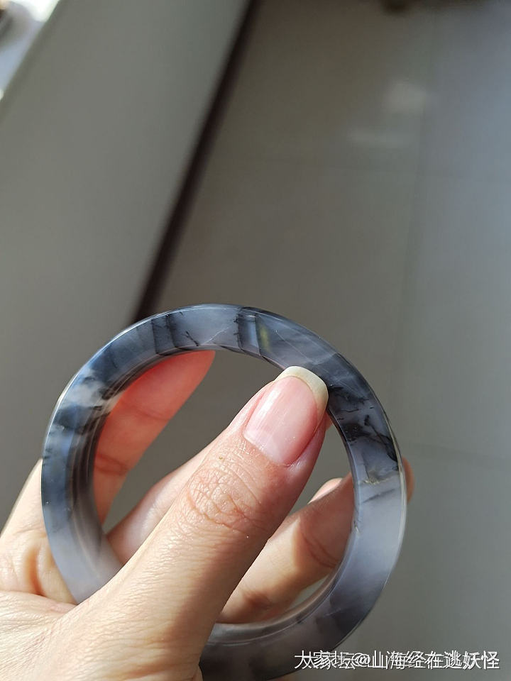 金丝玉手镯_玉石