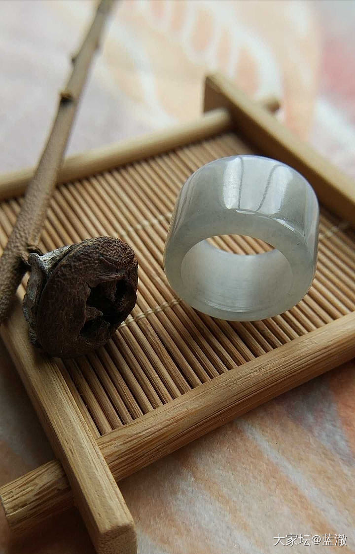 出闲置和田玉，细节图看楼下_和田玉