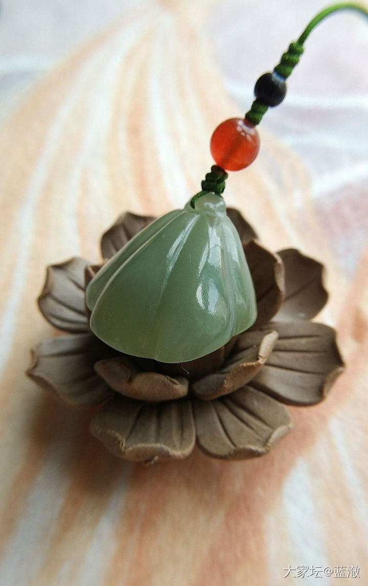 出闲置和田玉，细节图看楼下_和田玉