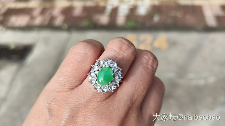 天然缅甸A货翡翠珠链_翡翠