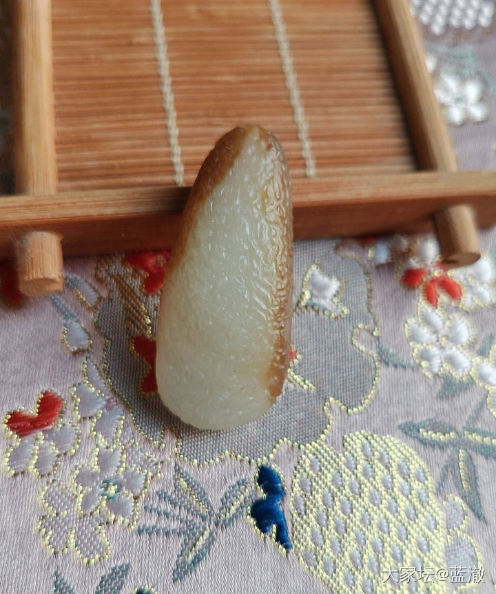 出闲置和田玉，细节图看楼下_和田玉