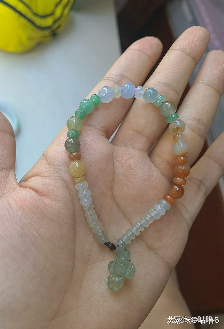 一些翡翠_翡翠