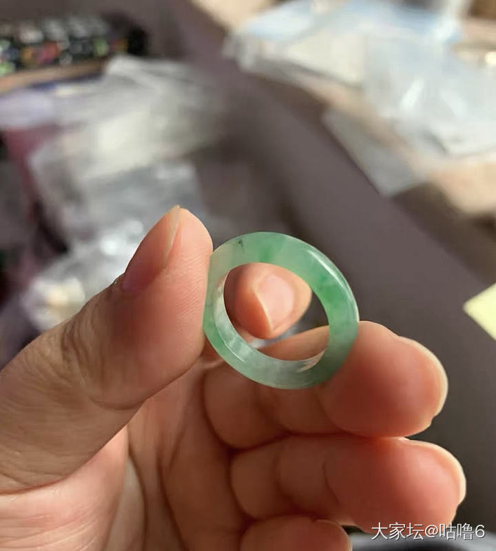 一些翡翠_翡翠