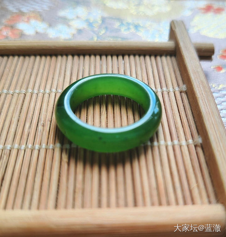 出闲置和田玉，细节图看楼下_和田玉