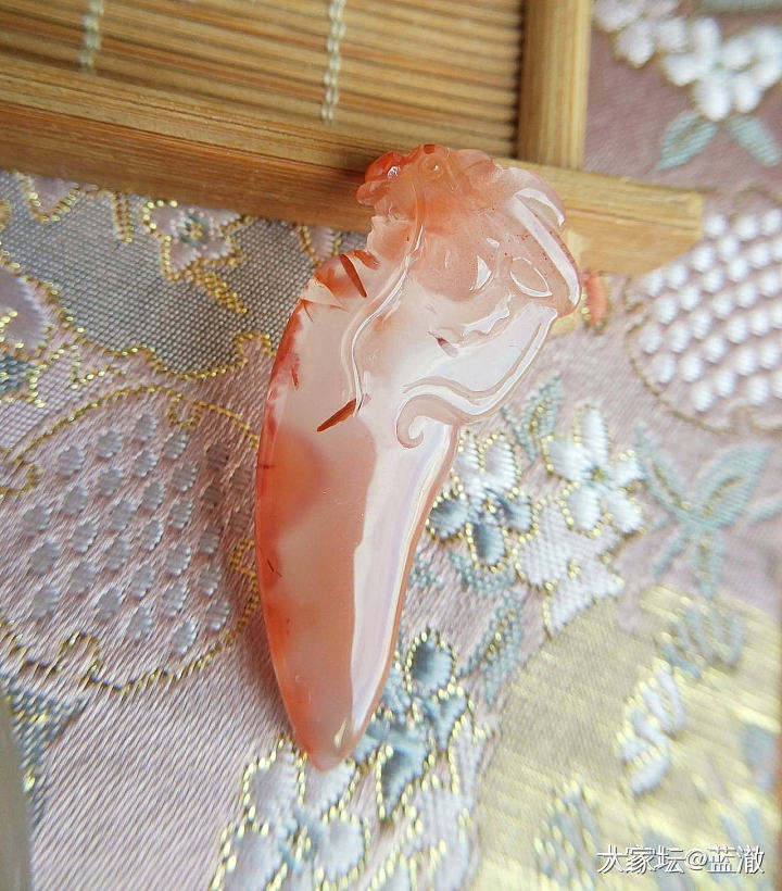 出闲置和田玉，细节图看楼下_和田玉
