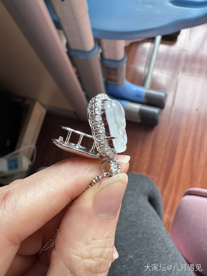 闲置高冰雪花佛_翡翠