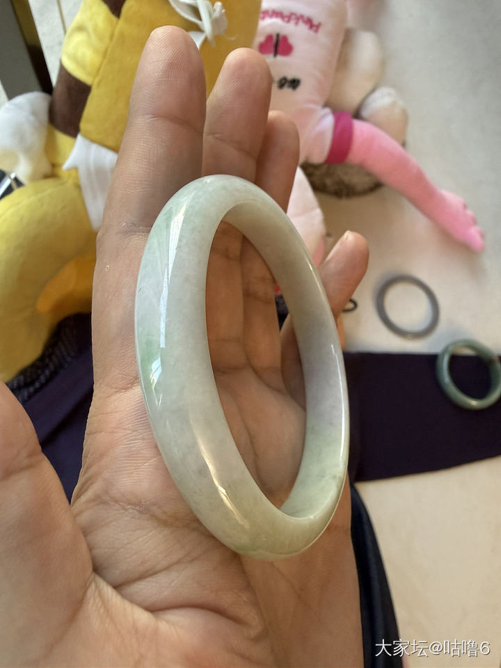 一些翡翠_翡翠