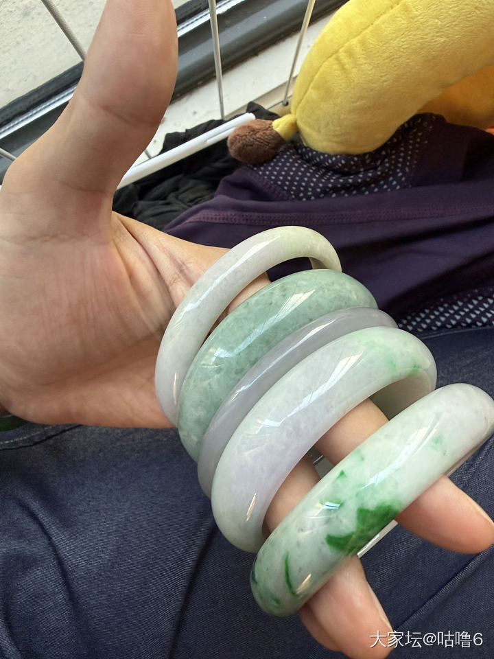 一些翡翠_翡翠