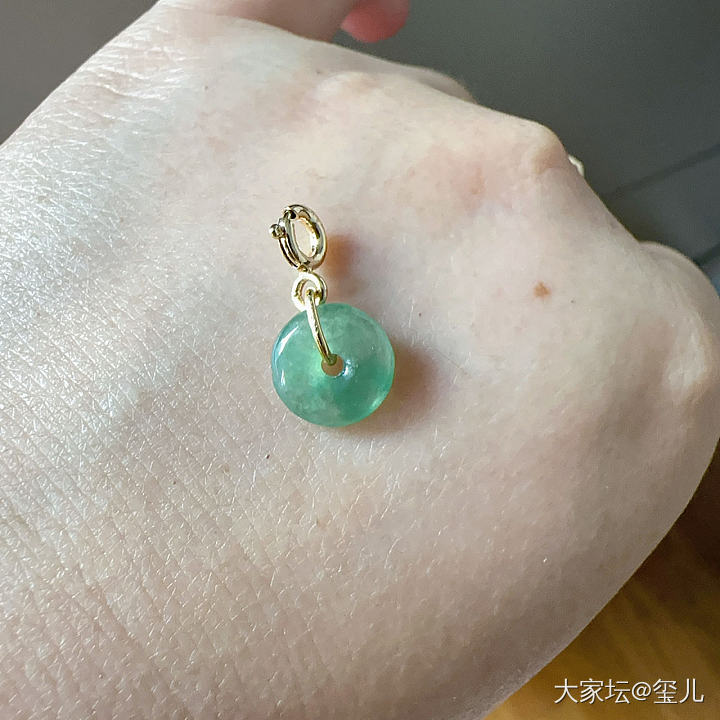 翡翠便宜出_翡翠