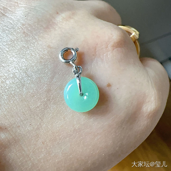 翡翠便宜出_翡翠